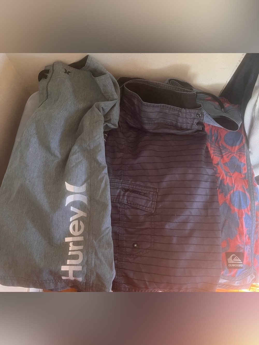 3 boarding surf shorts bundle b6 size 33 md hurley oneill quiksilver
